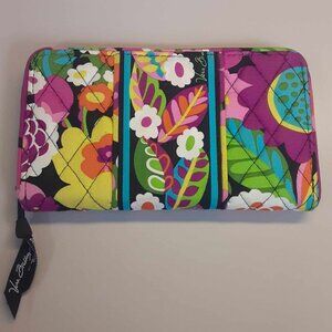 Vera Bradley Colorful Floral Zip All Around Wallet ID Credit Card Coin
